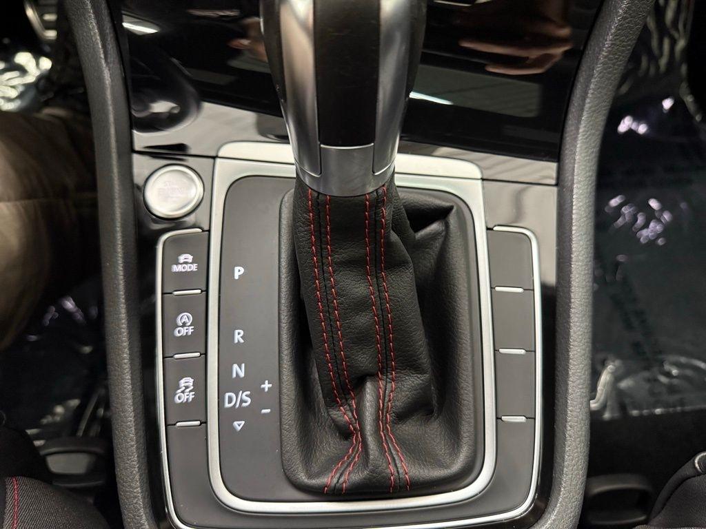 Volkswagen Golf GTI  2019