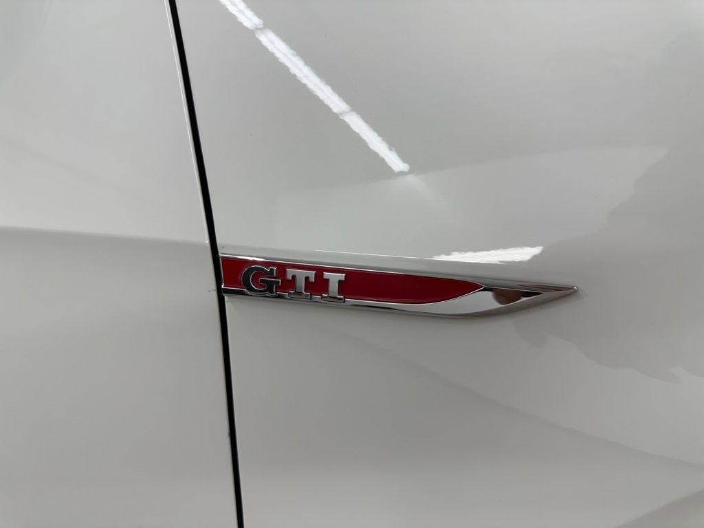 Volkswagen Golf GTI  2019