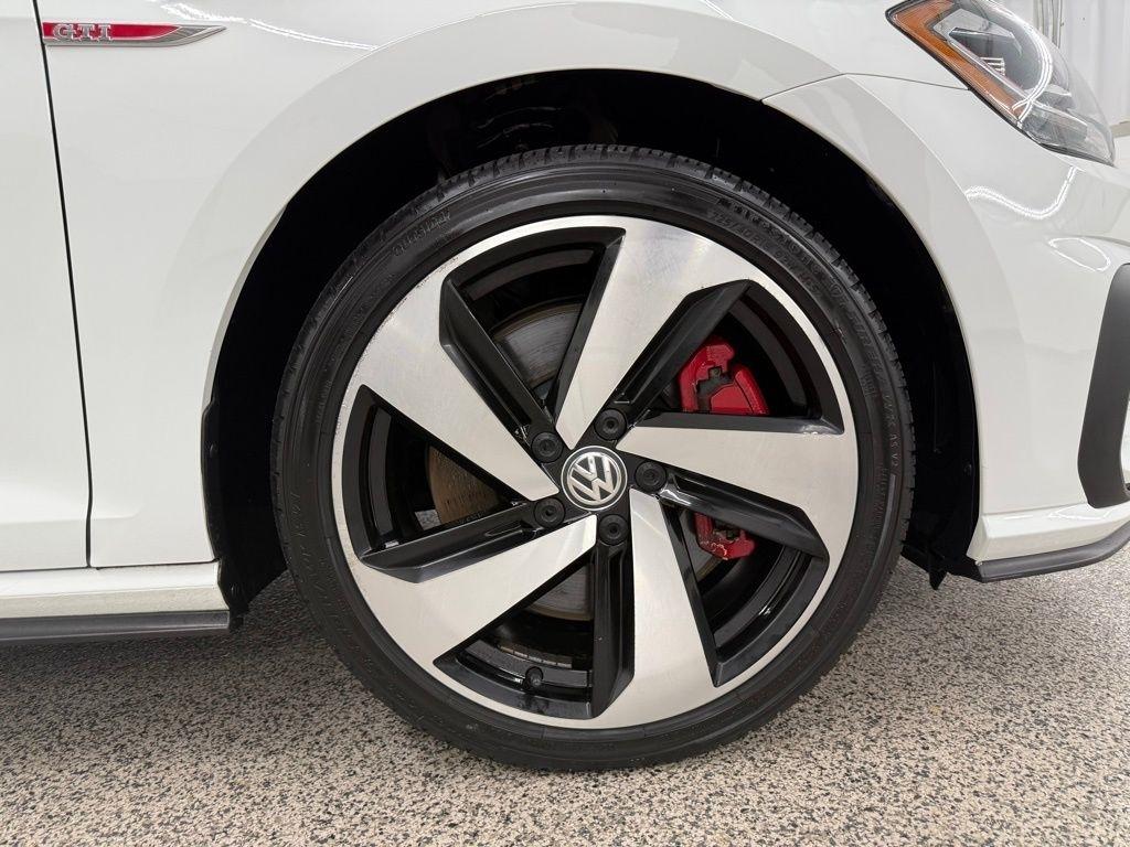 Volkswagen Golf GTI  2019