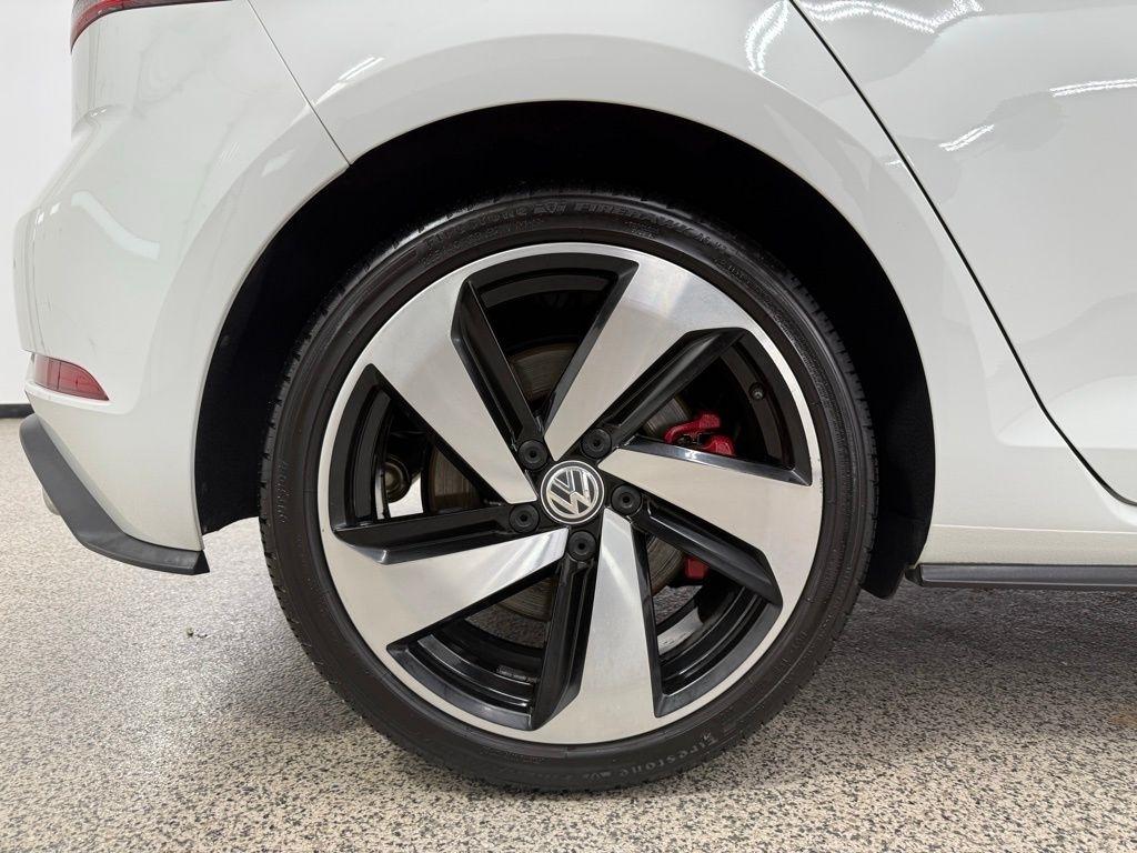 Volkswagen Golf GTI  2019