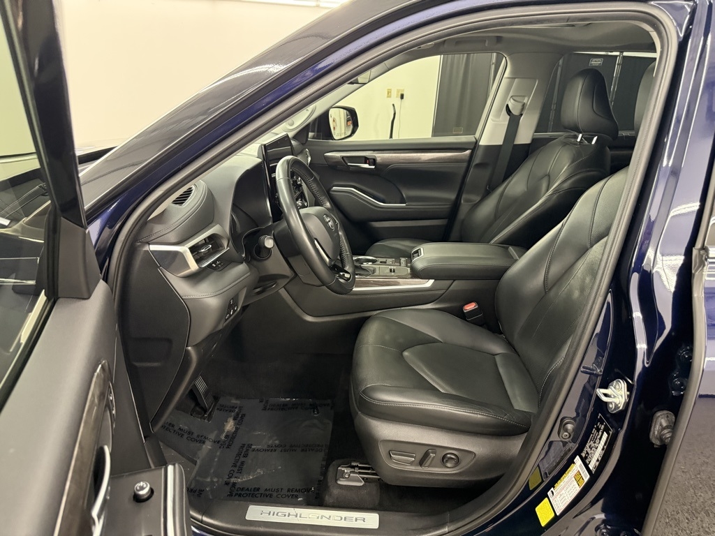 Toyota Highlander  2020