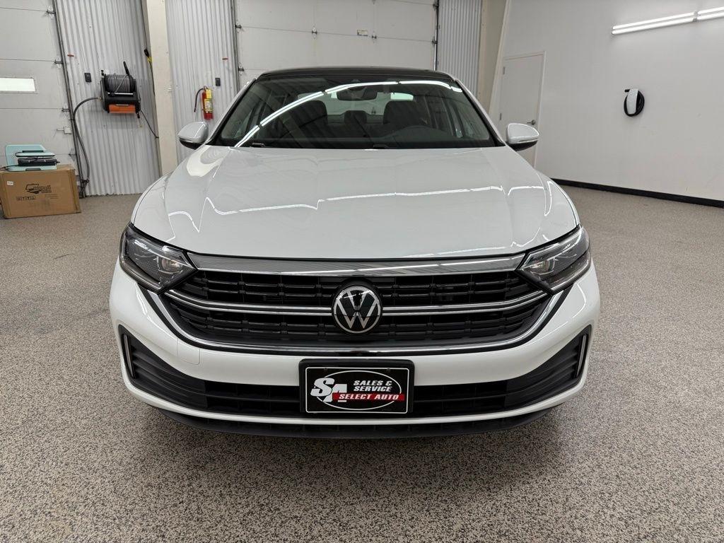 Volkswagen Jetta  2024