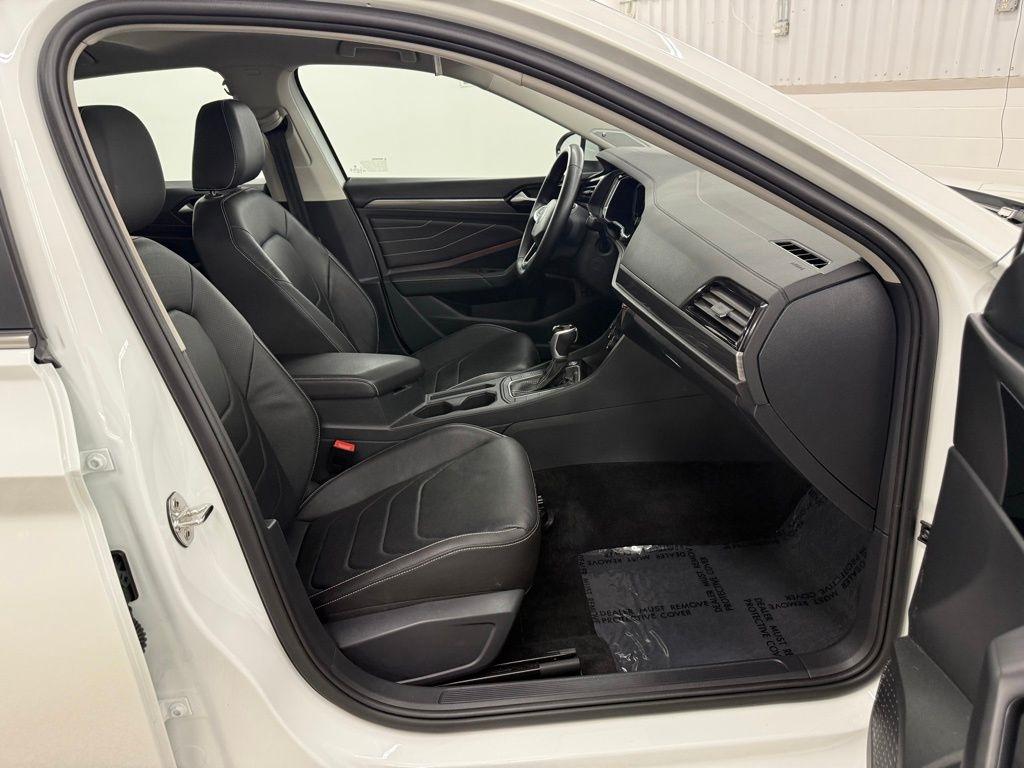 Volkswagen Jetta  2024