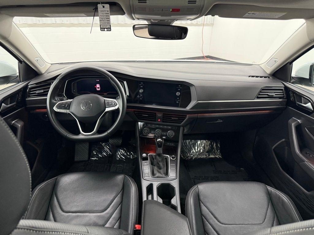 Volkswagen Jetta  2024