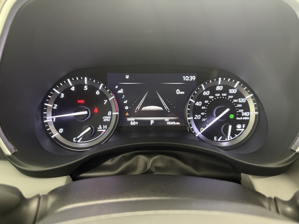 Toyota Highlander  2021