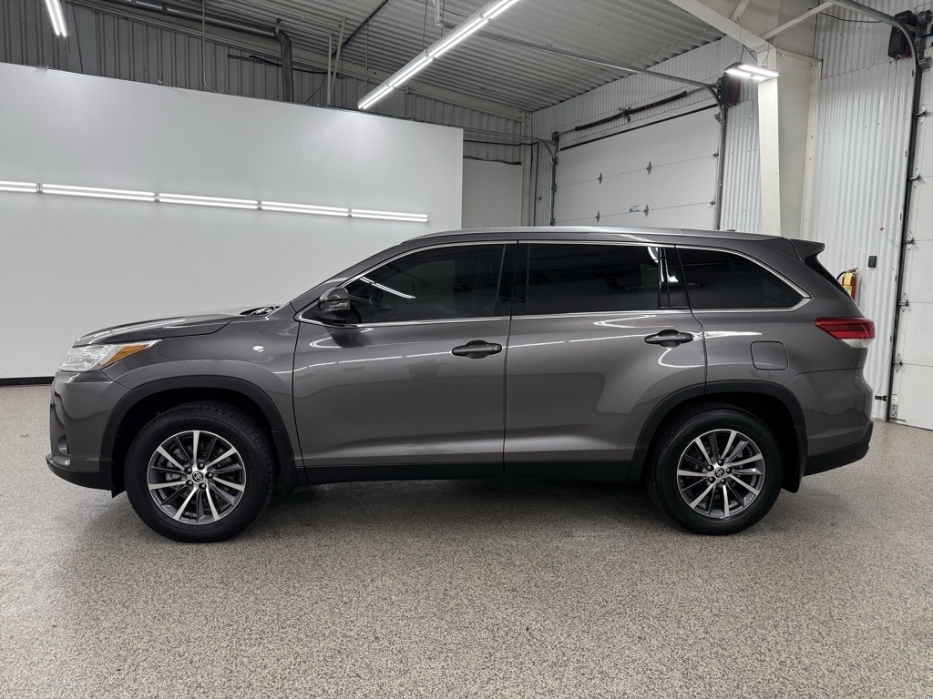Toyota Highlander  2019