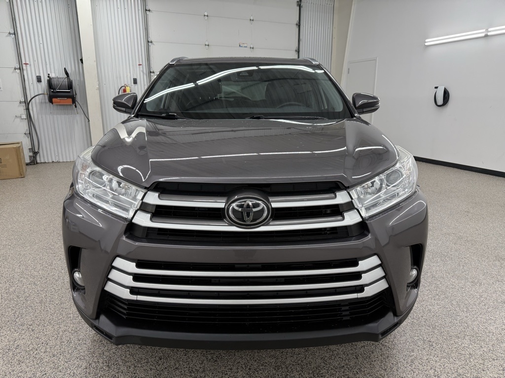 Toyota Highlander  2019