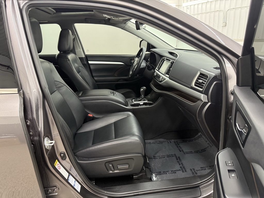 Toyota Highlander  2019