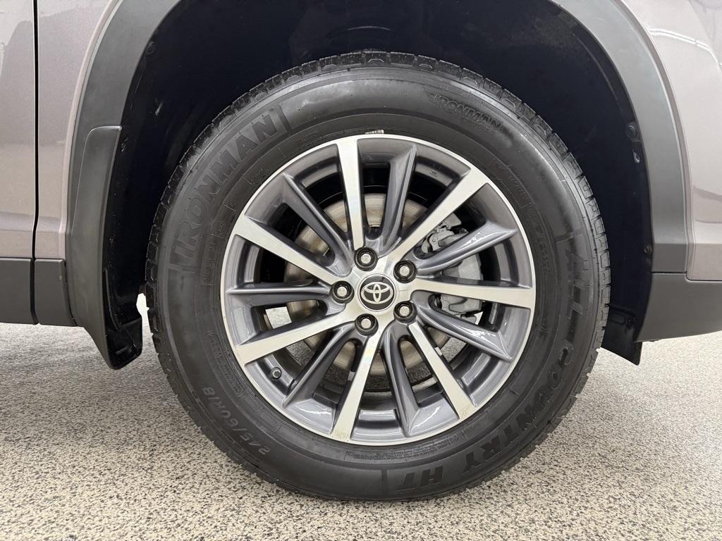 Toyota Highlander  2019