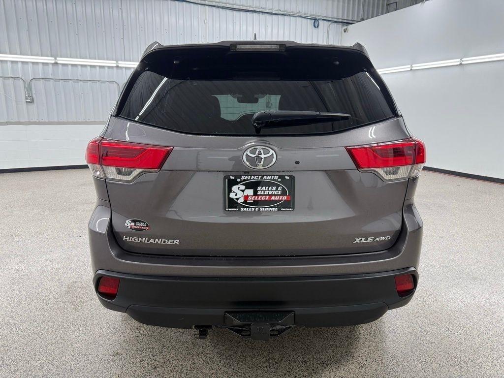 Toyota Highlander  2019