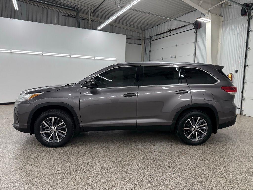 Toyota Highlander  2019