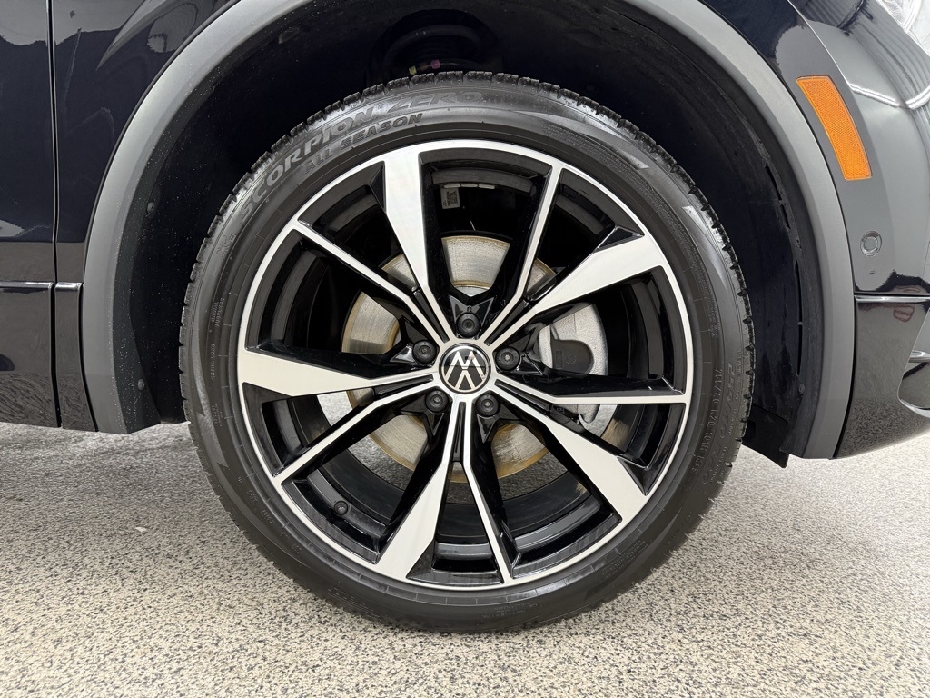 Volkswagen Tiguan  2024