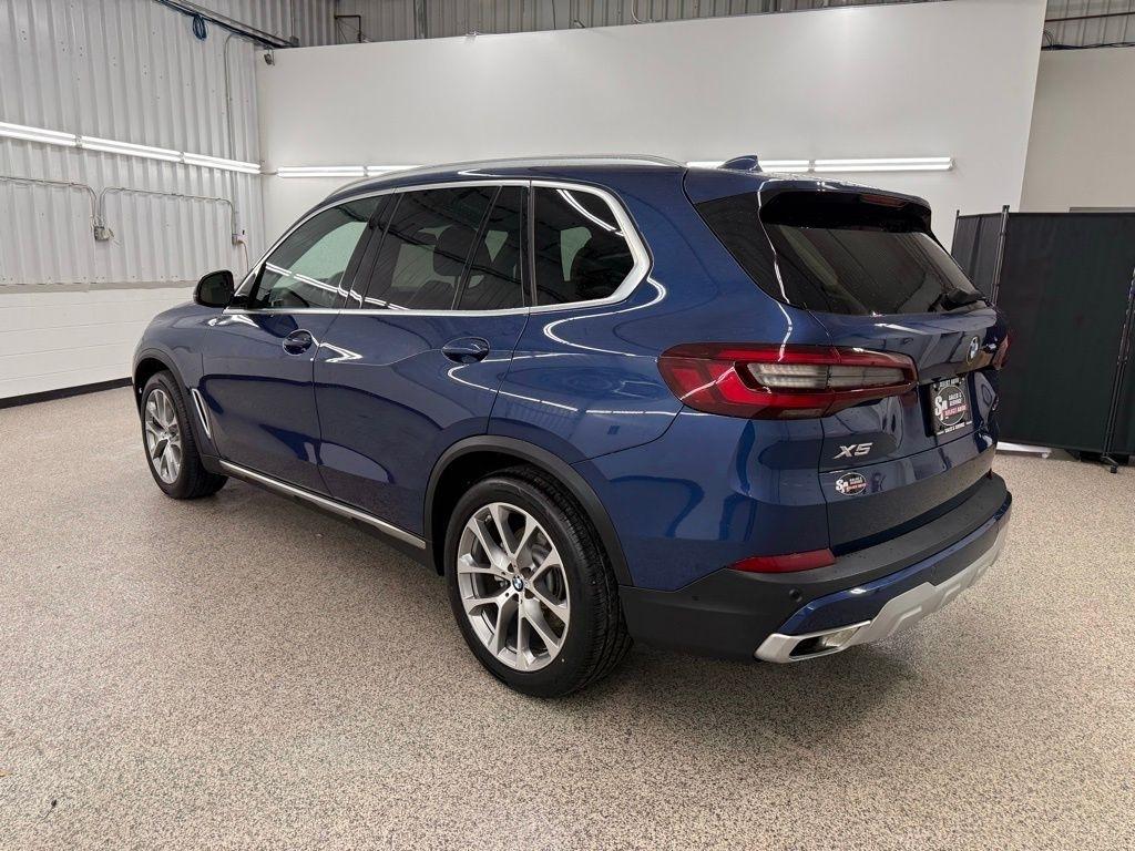 BMW X5  2021