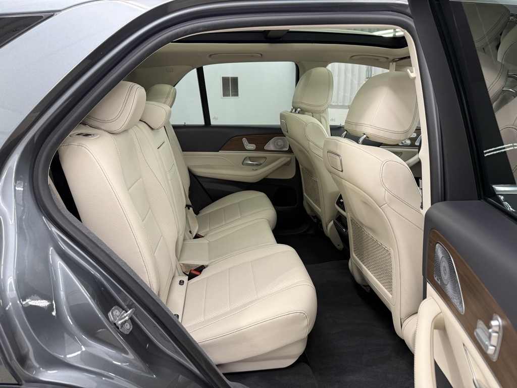 Mercedes-Benz GLE-Class  2020