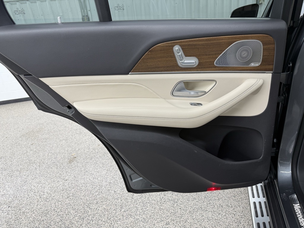 Mercedes-Benz GLE-Class  2020