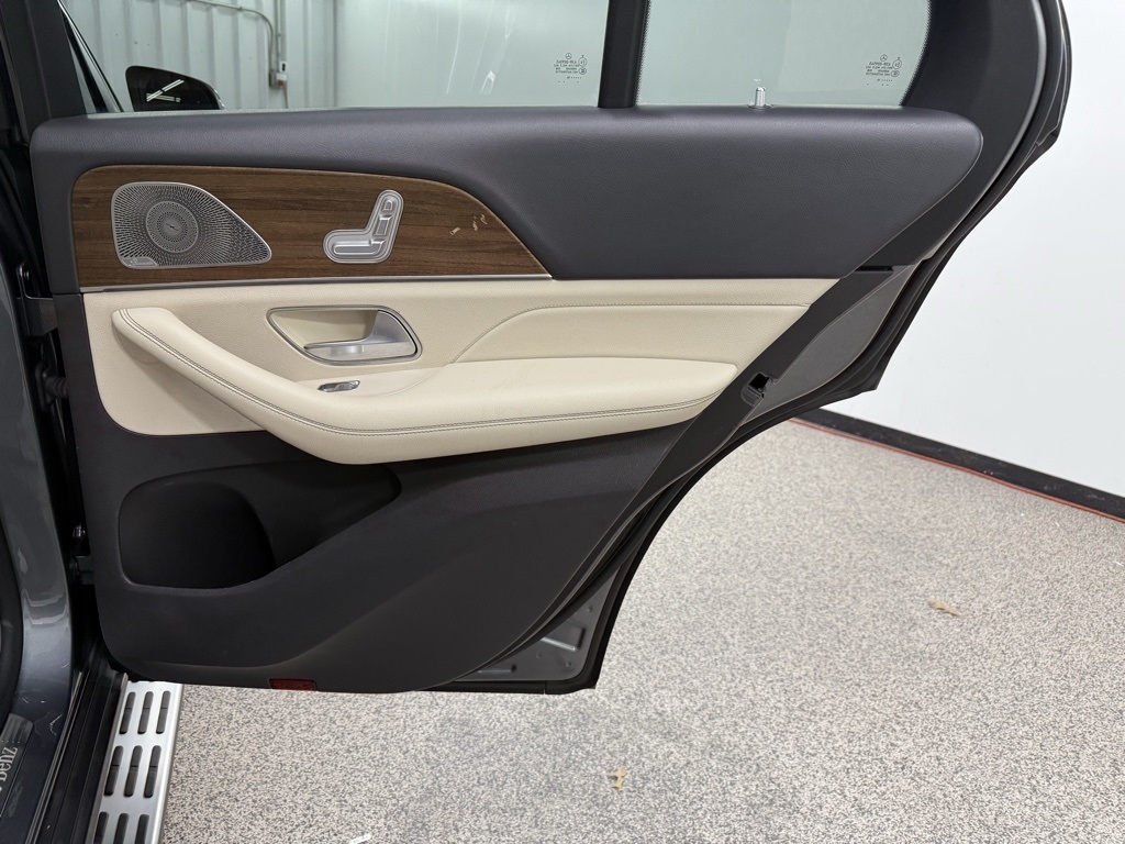 Mercedes-Benz GLE-Class  2020