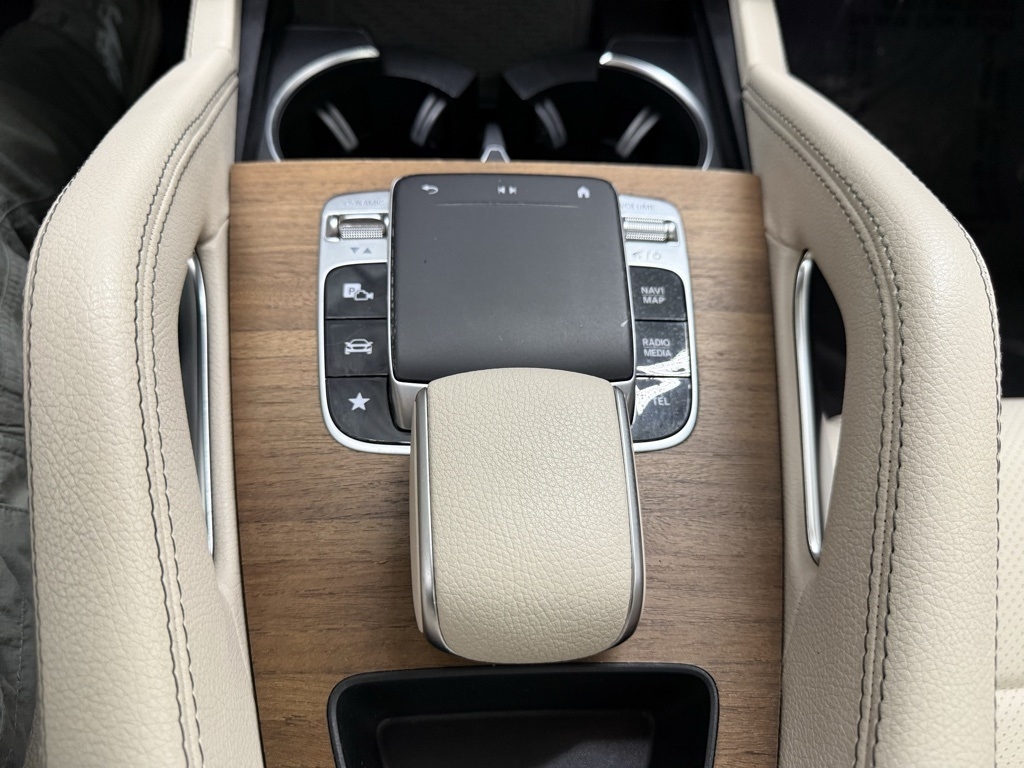 Mercedes-Benz GLE-Class  2020