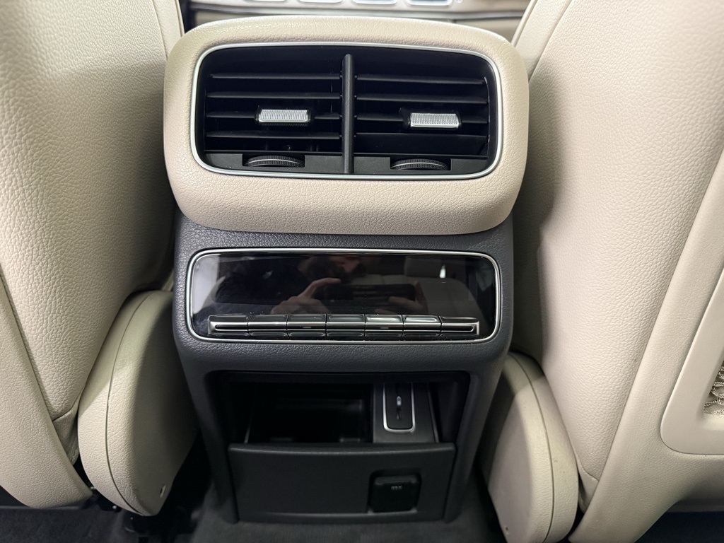 Mercedes-Benz GLE-Class  2020