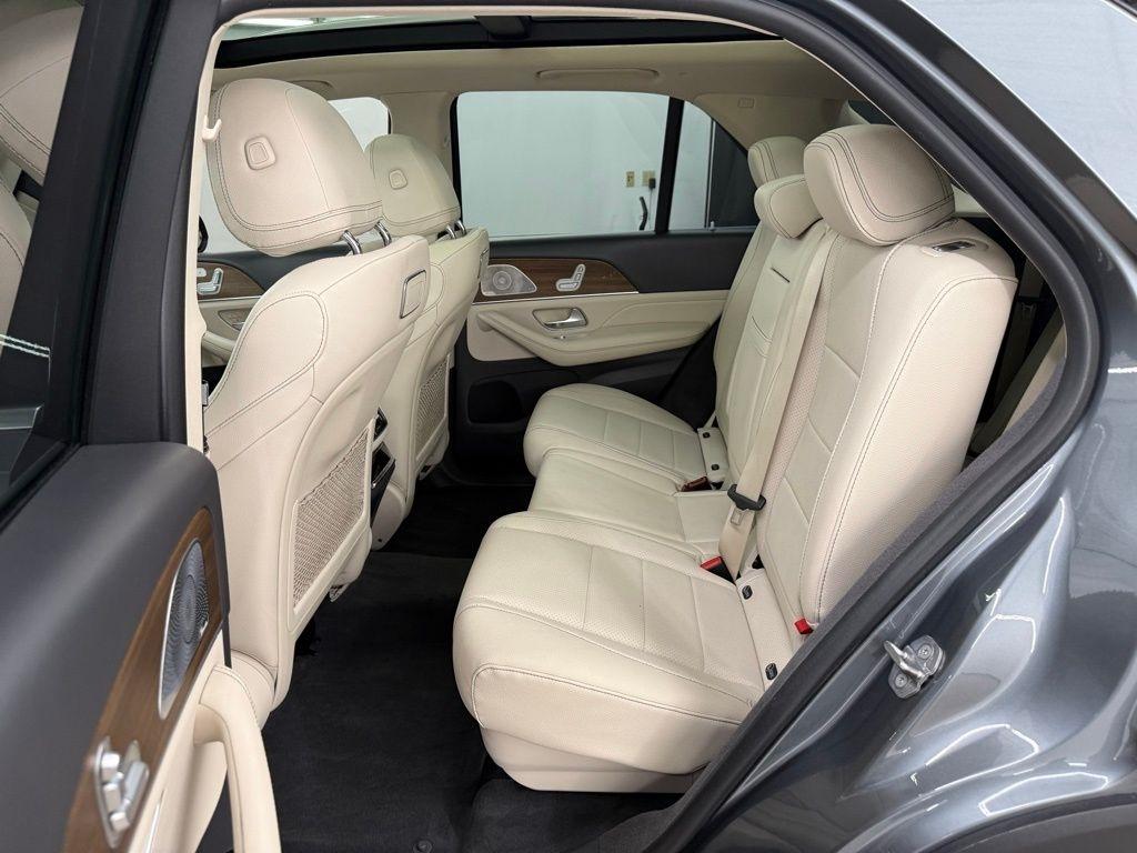 Mercedes-Benz GLE-Class  2020