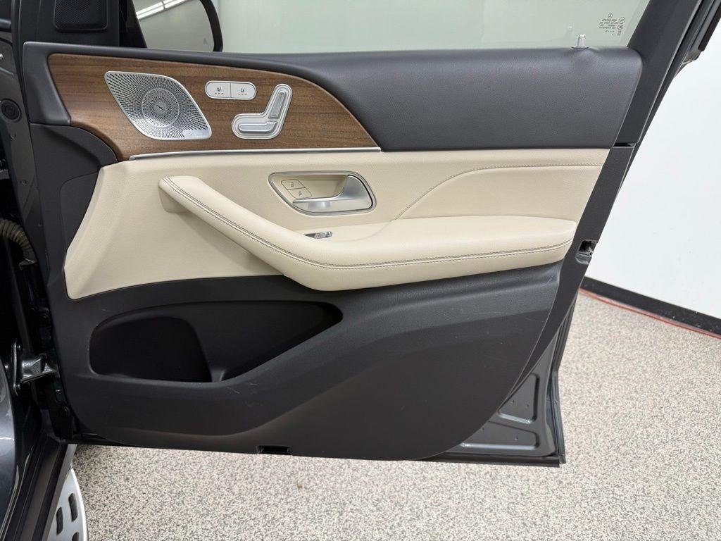 Mercedes-Benz GLE-Class  2020