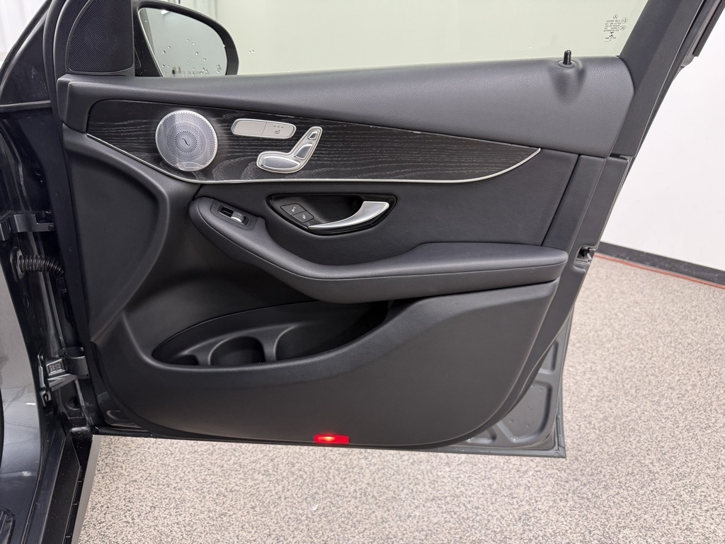 Mercedes-Benz GLC-Class  2018