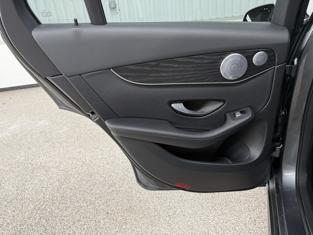 Mercedes-Benz GLC-Class  2018