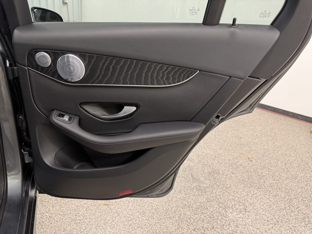 Mercedes-Benz GLC-Class  2018