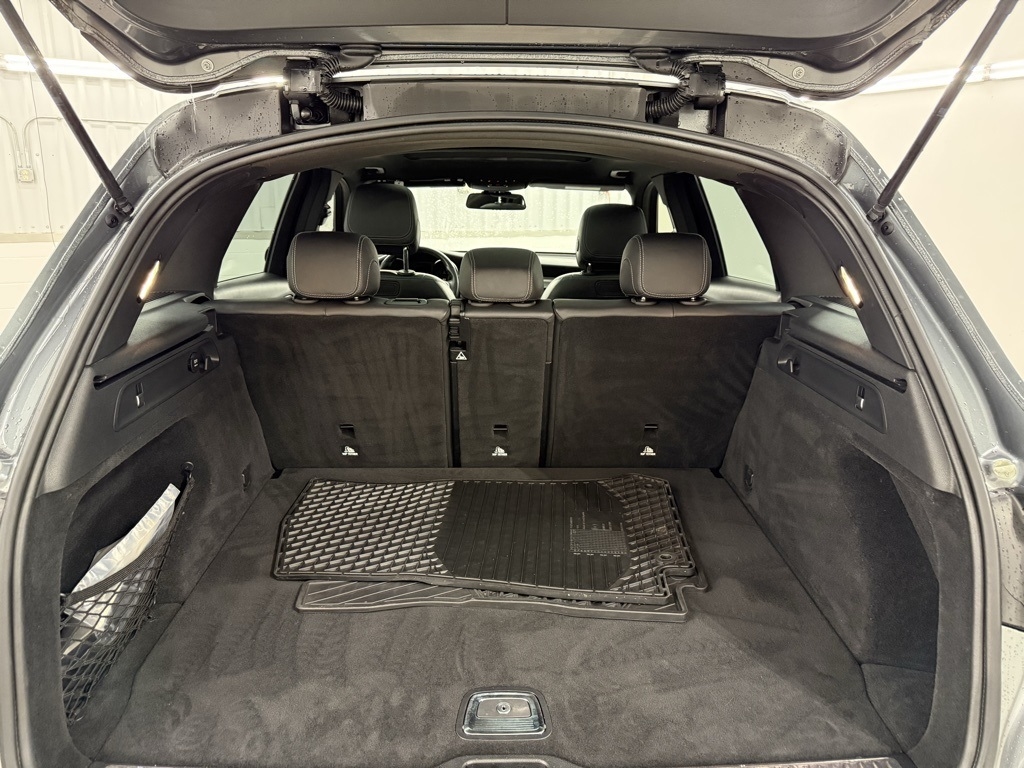 Mercedes-Benz GLC-Class  2018