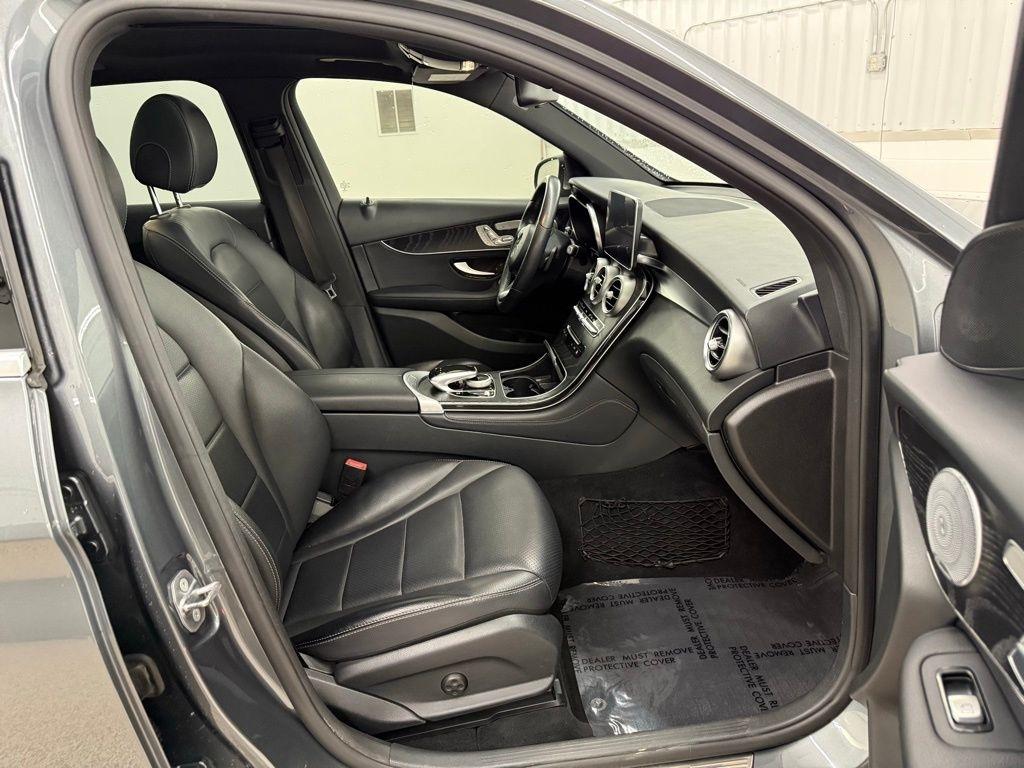 Mercedes-Benz GLC-Class  2018