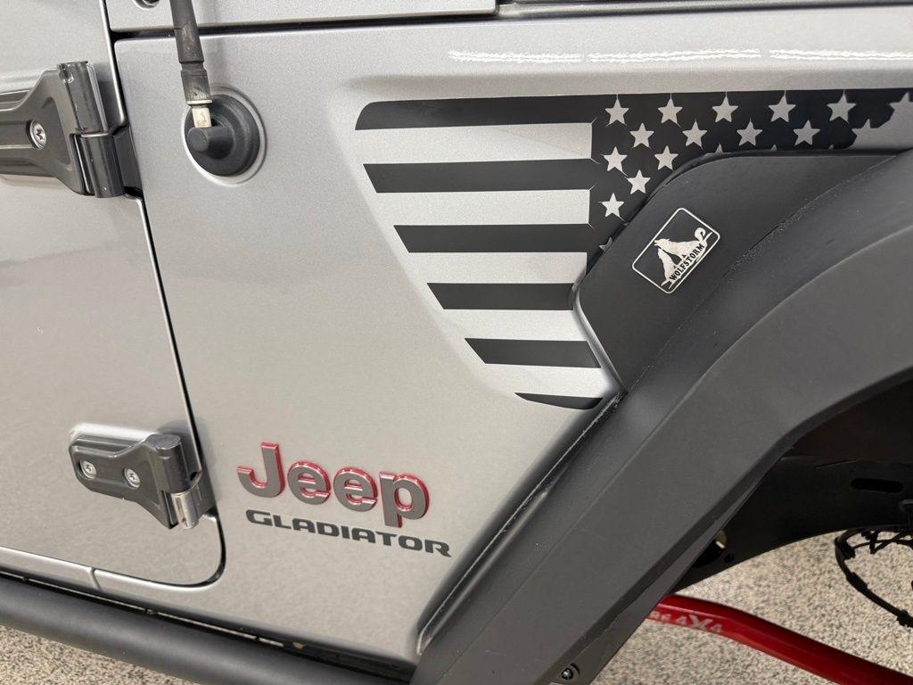 Jeep Gladiator  2020