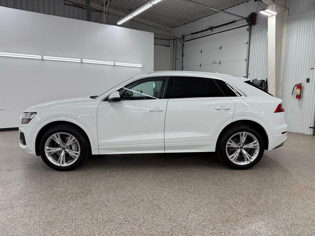 Audi Q8  2022