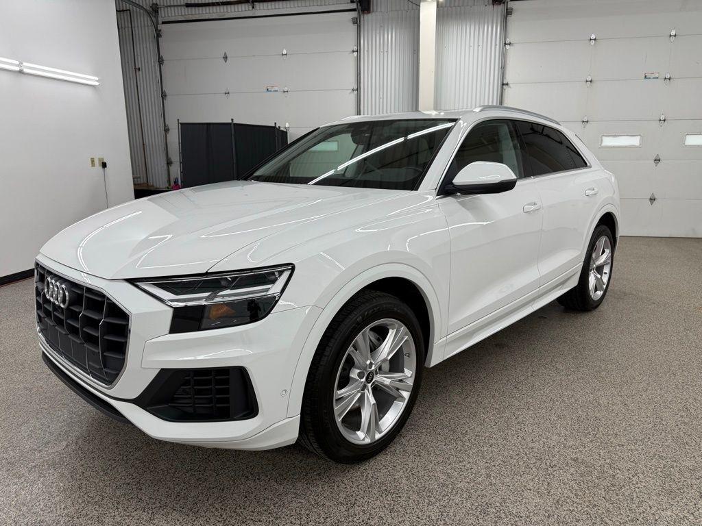 Audi Q8  2022