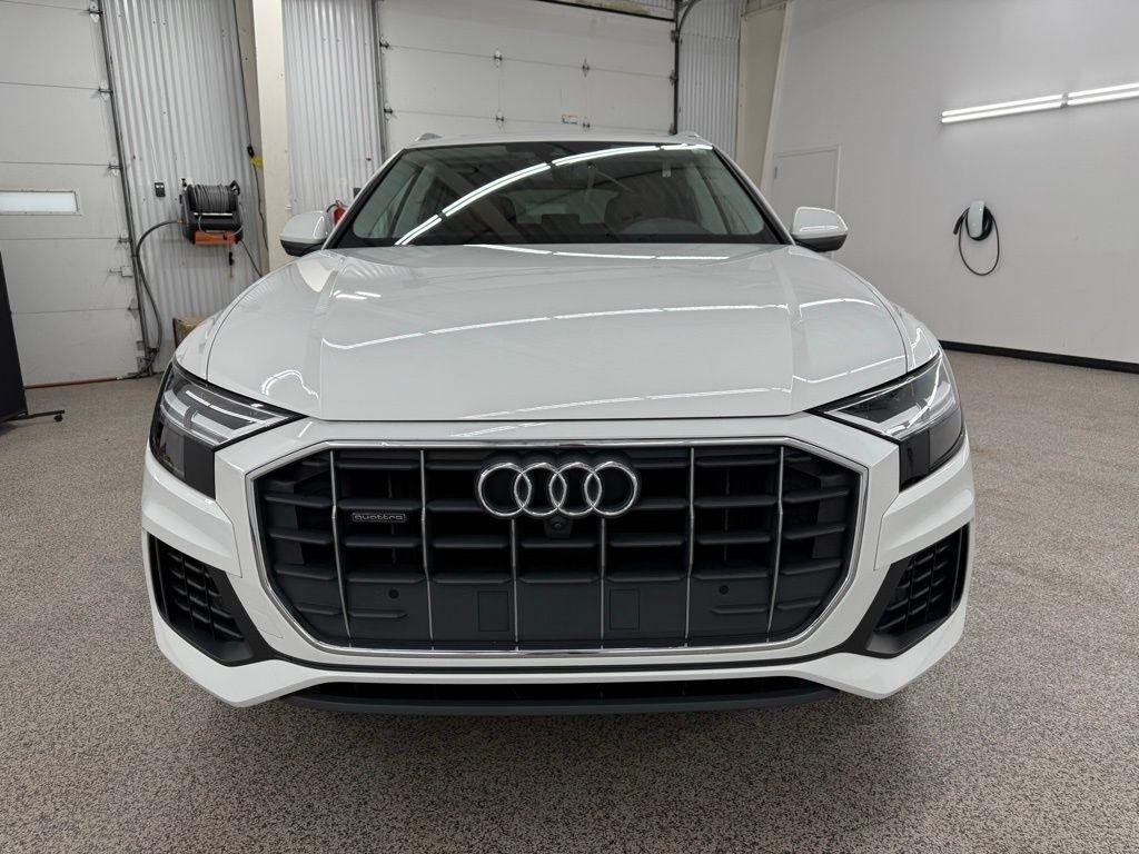 Audi Q8  2022