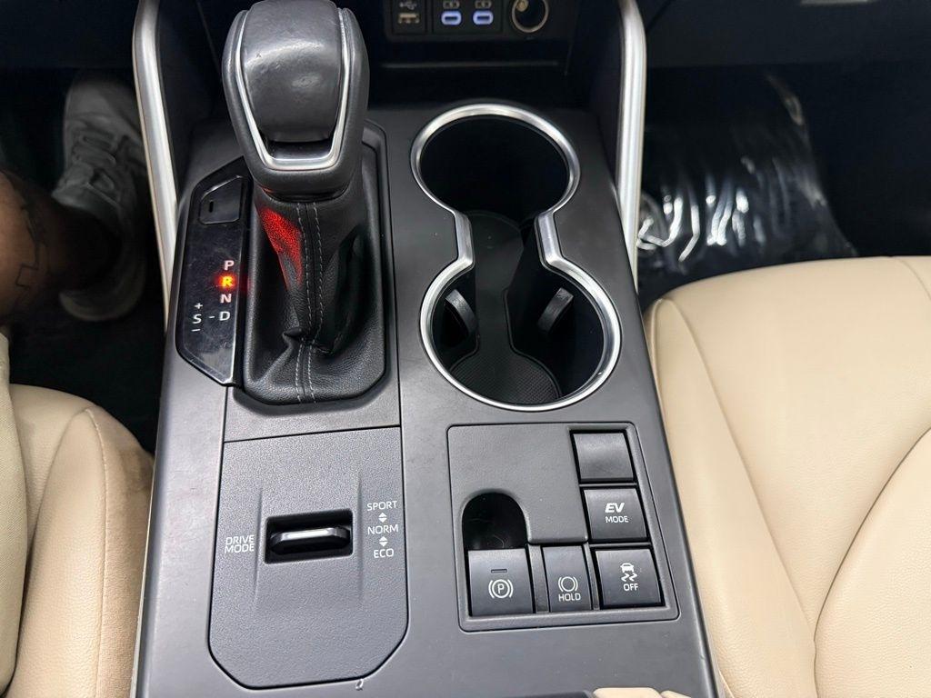 Toyota Highlander Hybrid  2023