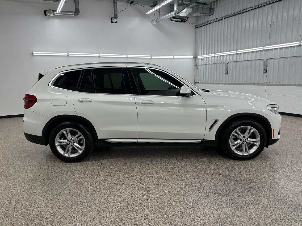 2019 BMW X3 xDrive30i's photo