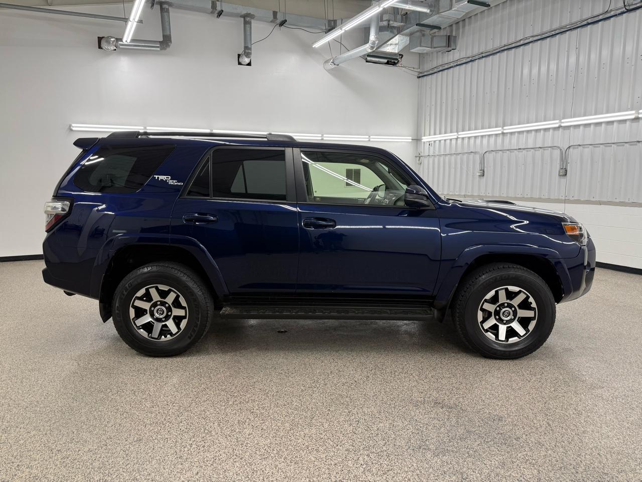 2019 Toyota 4Runner TRD Off-Road 4x4 V6's photo