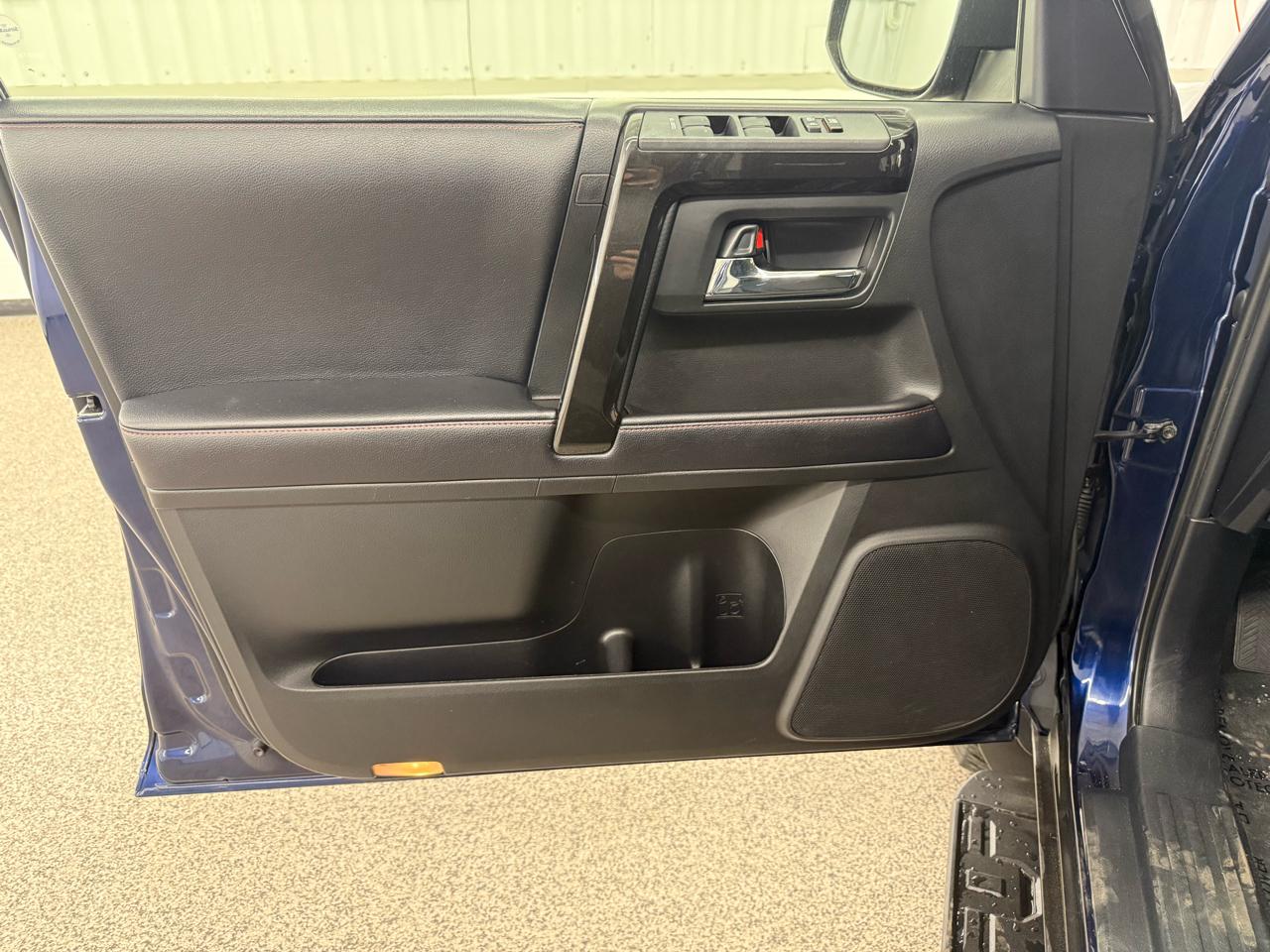 Toyota 4Runner  2019