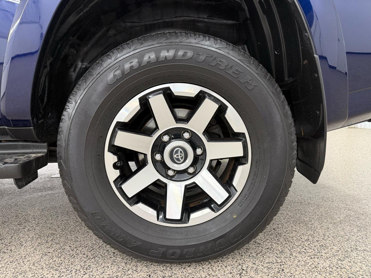 Toyota 4Runner  2019