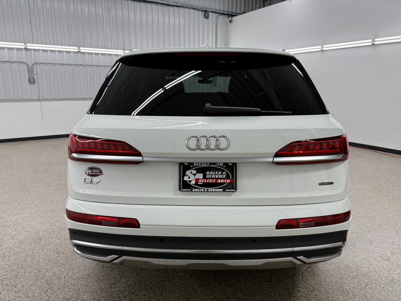 Audi Q7  2022