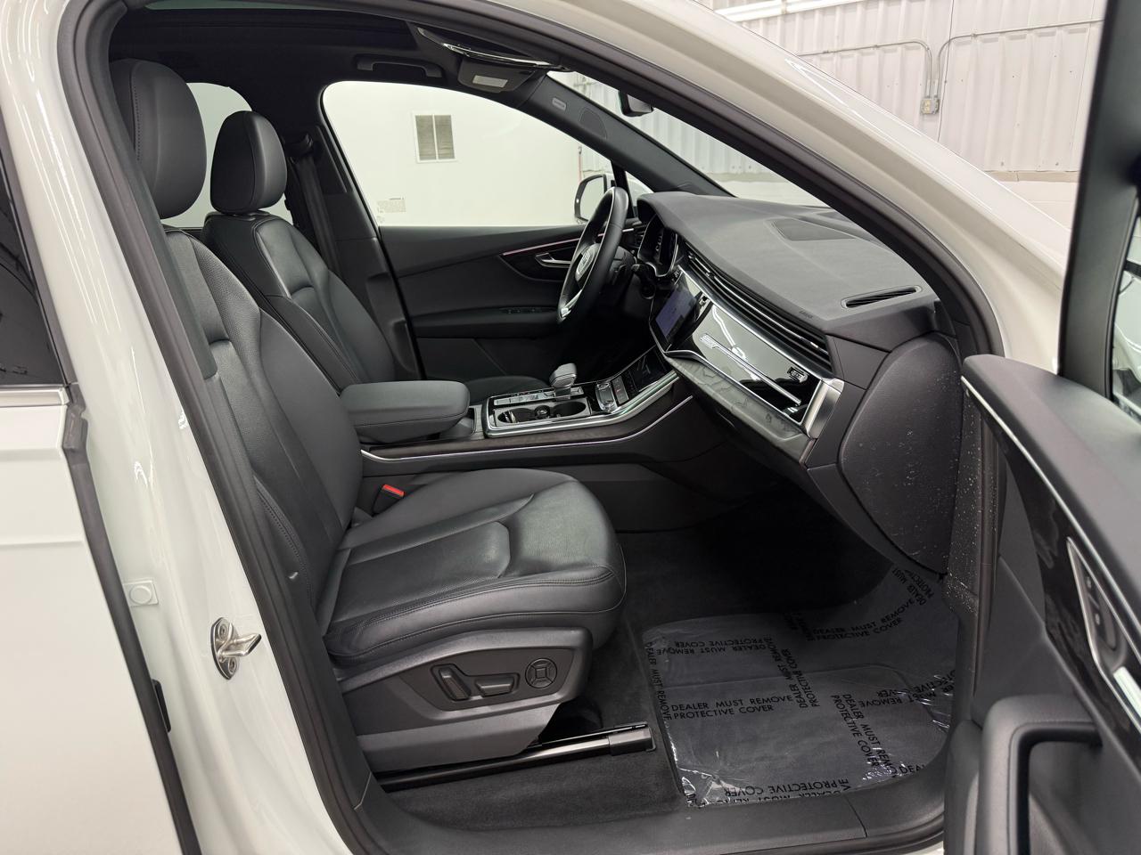Audi Q7  2022