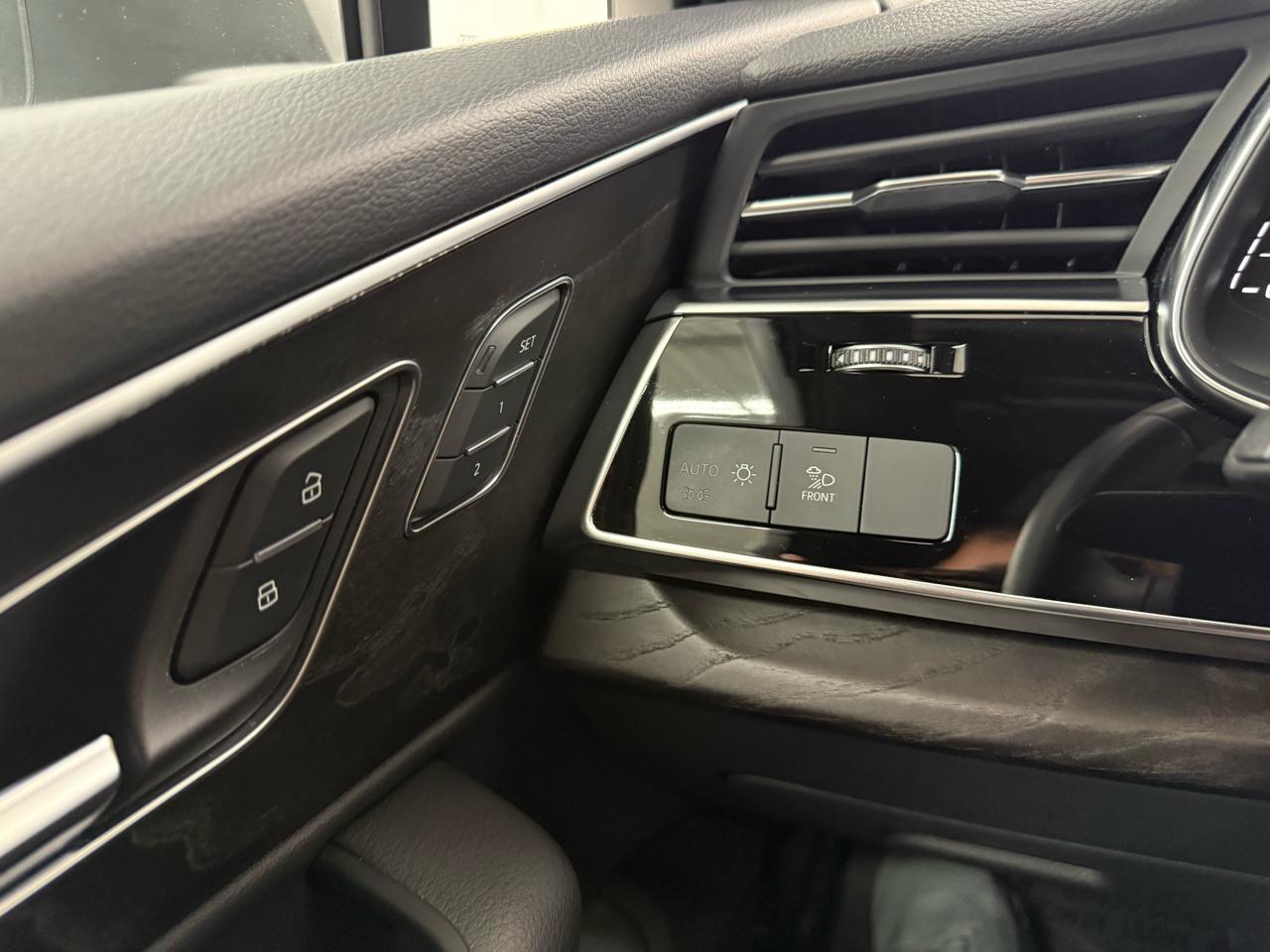 Audi Q7  2022