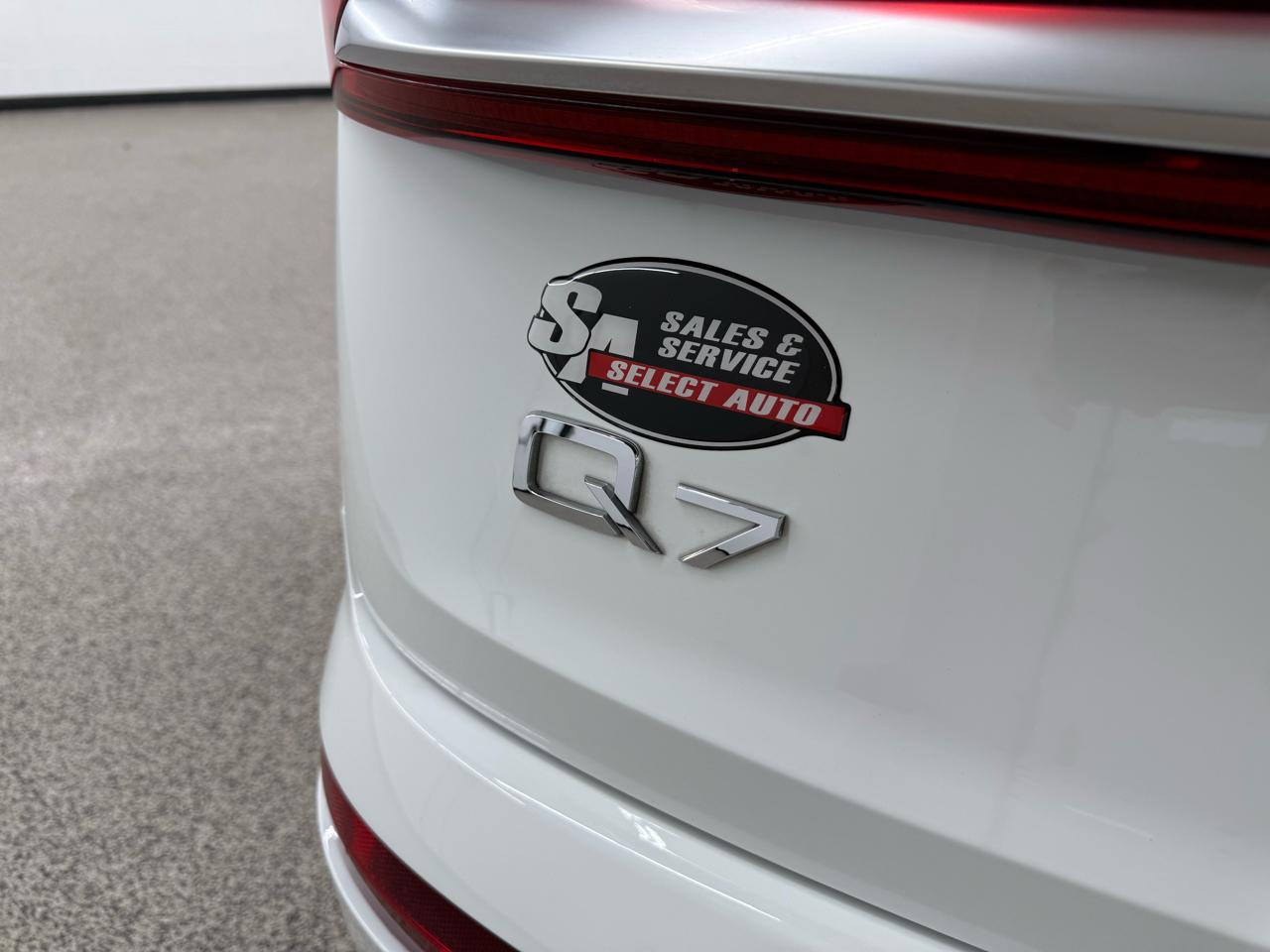 Audi Q7  2022