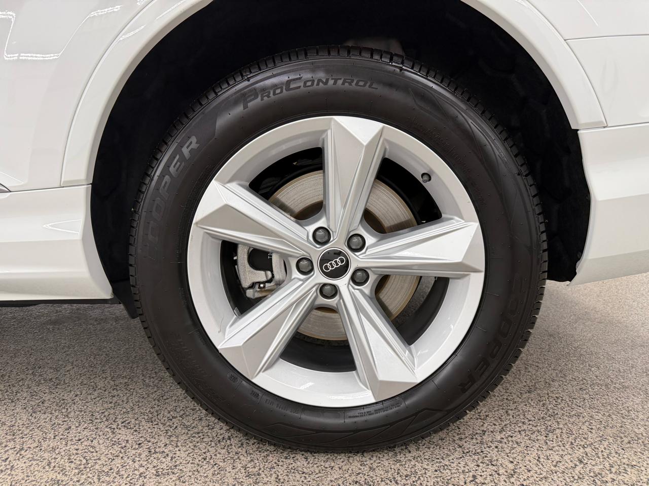 Audi Q7  2022
