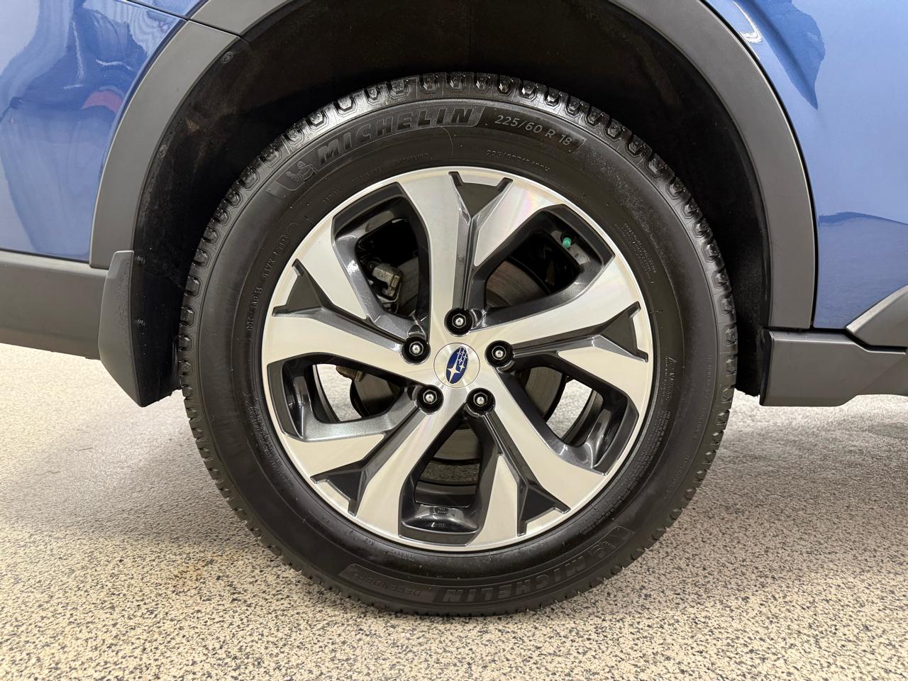 Subaru Outback  2021