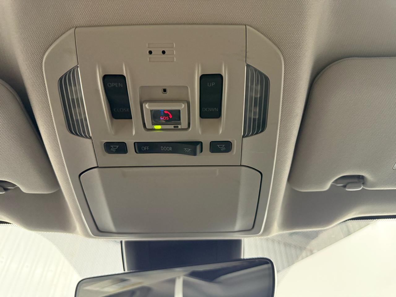 Toyota Highlander Hybrid XLE AWD 2022