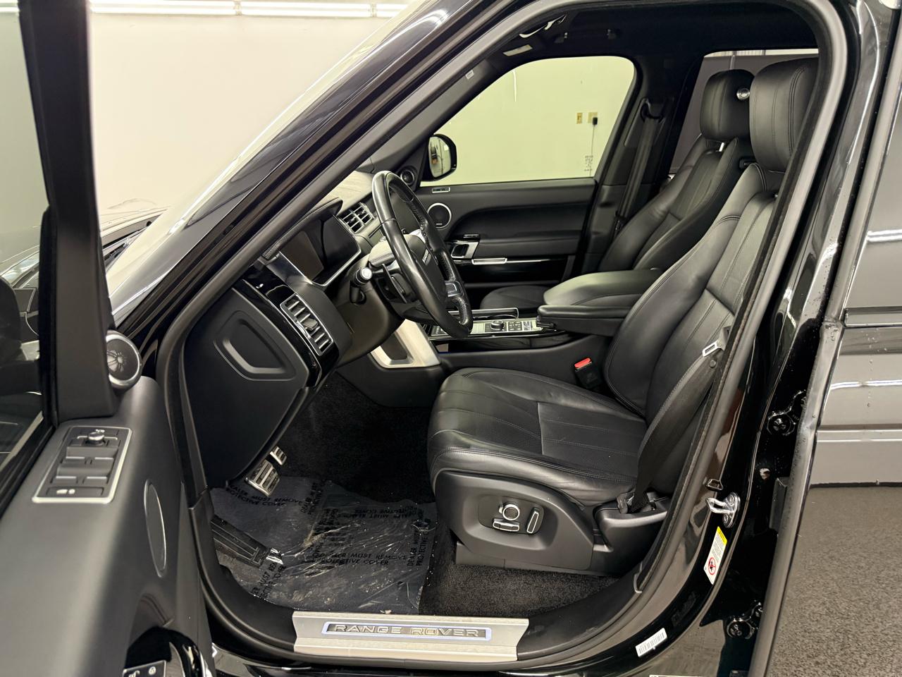 Land Rover Range Rover Supercharged LWB 2017