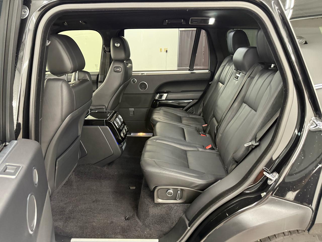 Land Rover Range Rover Supercharged LWB 2017