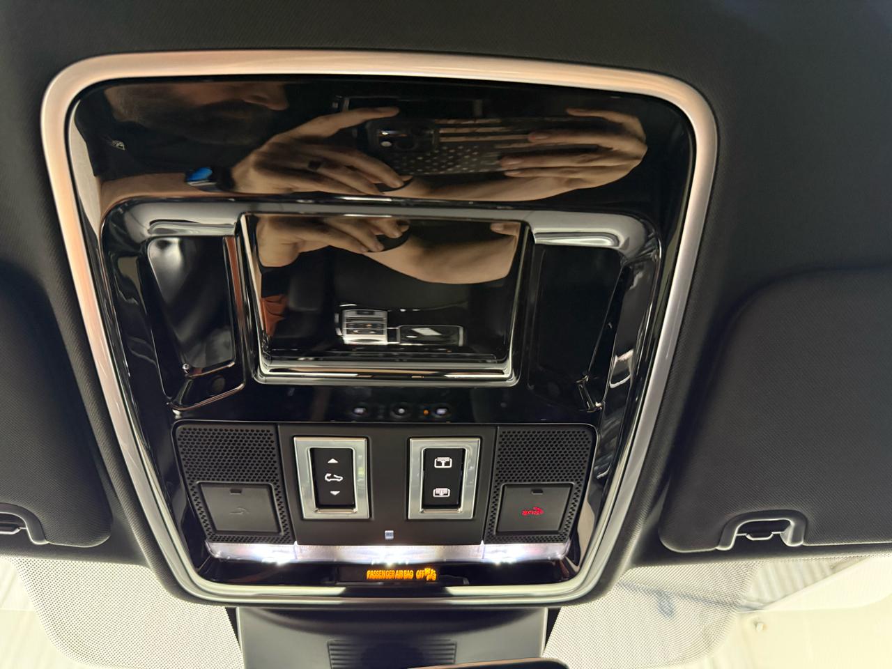 Land Rover Range Rover Supercharged LWB 2017