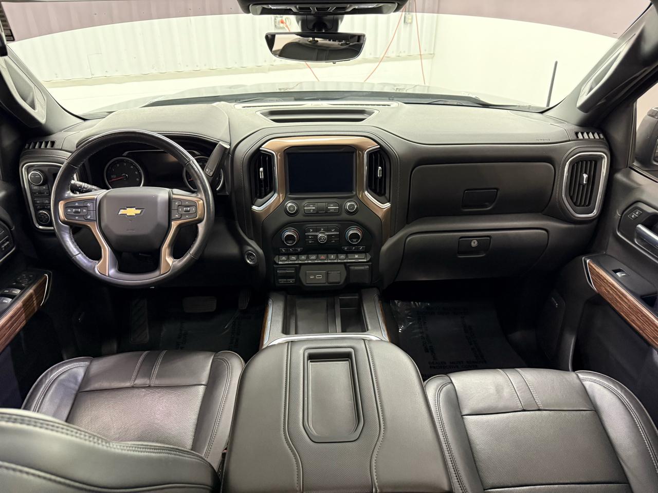 Chevrolet Silverado 1500 High Country Crew Cab Long Box 4WD 2020