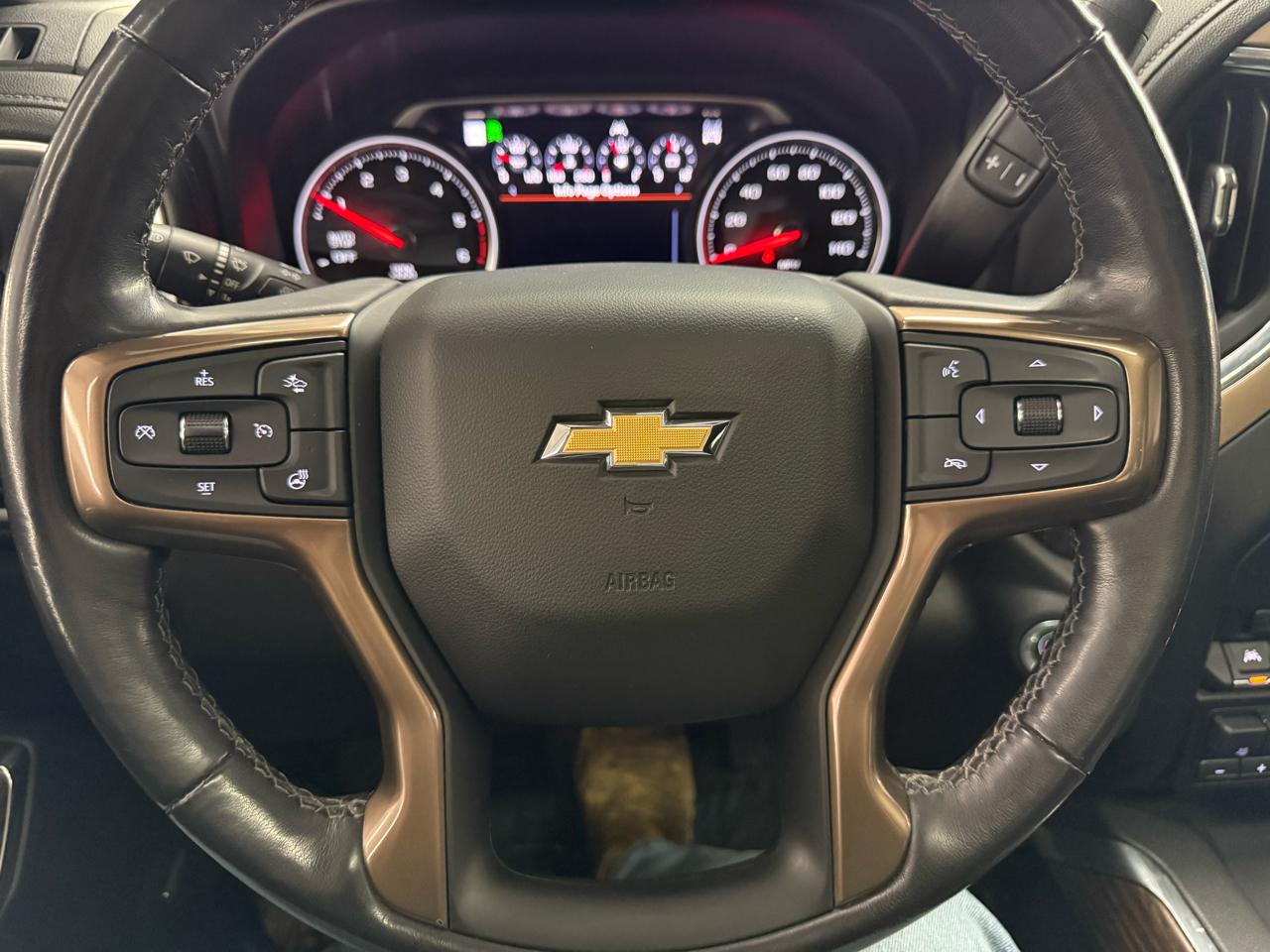 Chevrolet Silverado 1500 High Country Crew Cab Long Box 4WD 2020